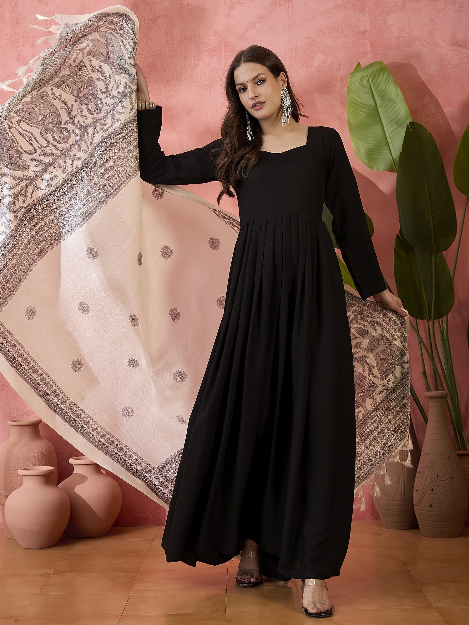 InWeave Black Sweetheart Kurta With Dupatta - Distacart