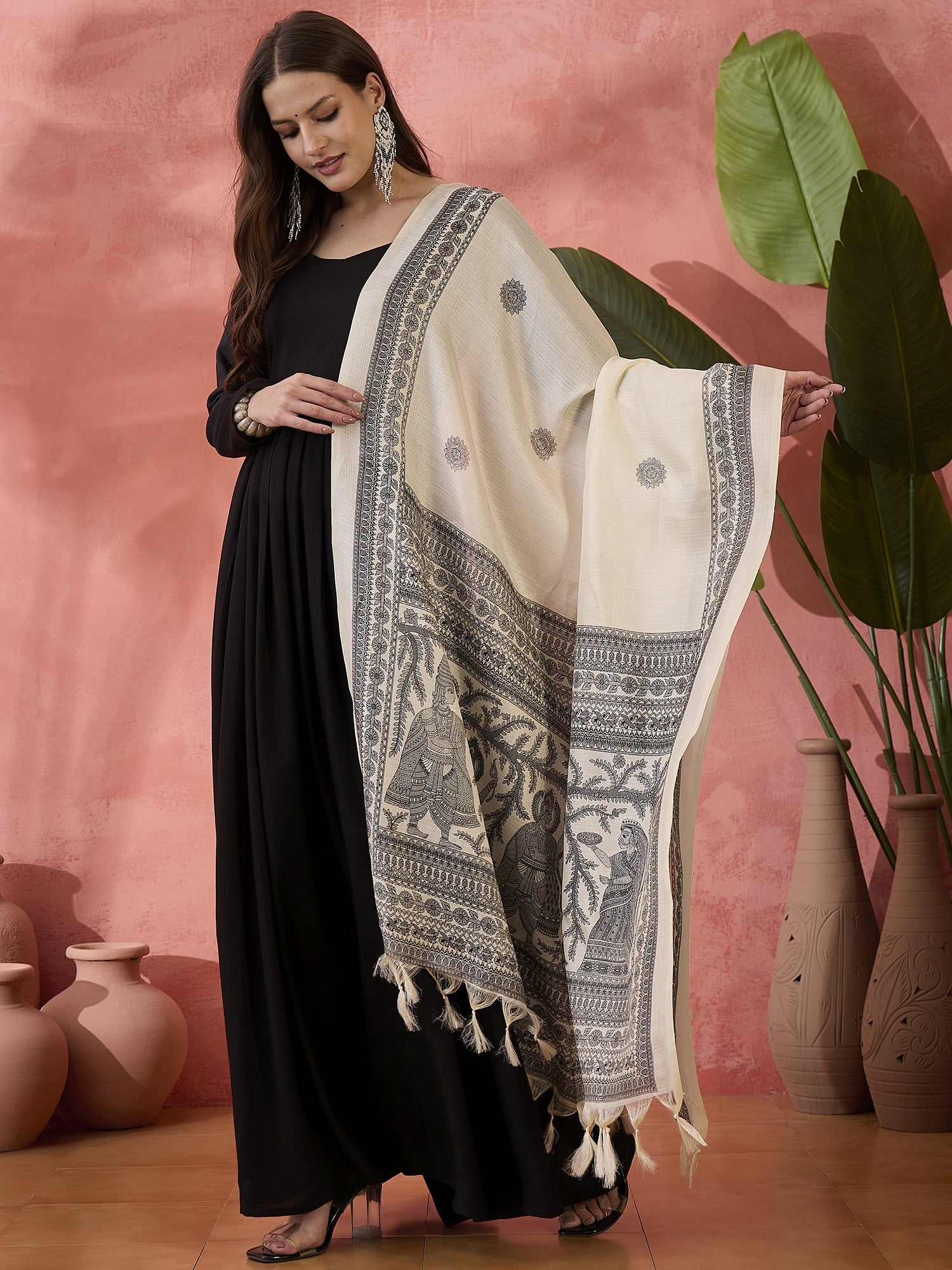 InWeave Black Sweetheart Kurta With Dupatta - Distacart