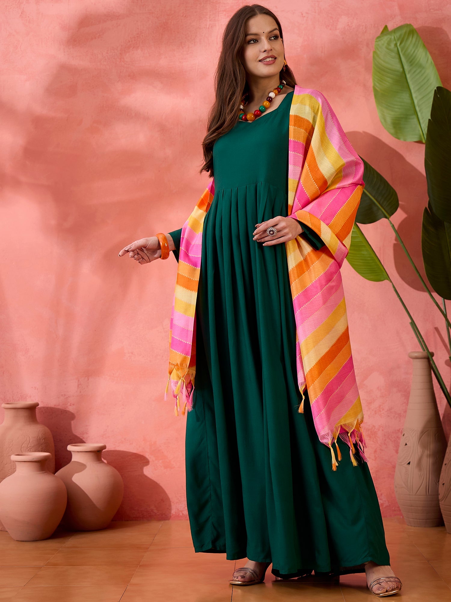 InWeave Green Sweetheart Kurta With Dupatta - Distacart