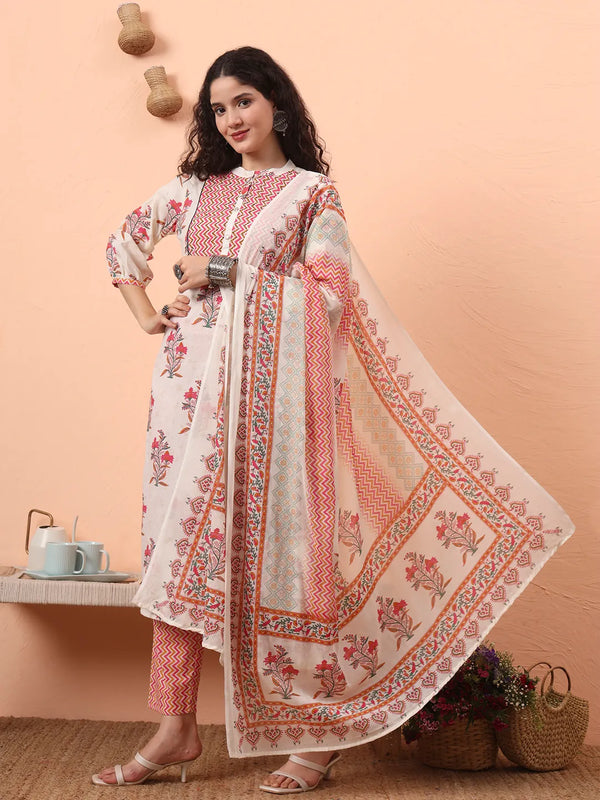 Yufta Cream Pure Cotton Kantha Work Kurta Dupatta Pant Set