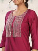 Thumbnail for Ode by House of Pataudi Yoke Design Embroidered Kurta with Trousers - Distacart