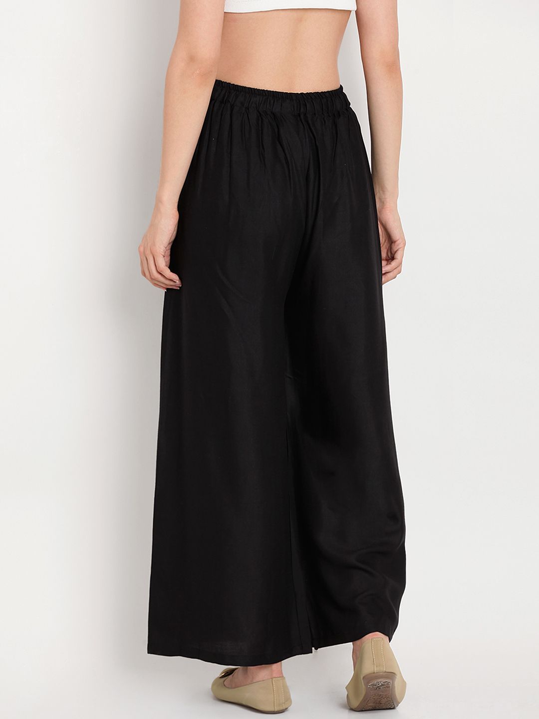 TAG 7 Women Pack Of 2 White & Black Solid Flared Palazzos