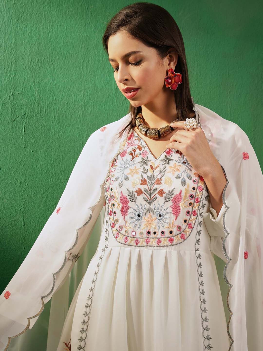 Sangria V-Neck Long Sleeves Thread Work Embroidered Kurta Sets - Distacart