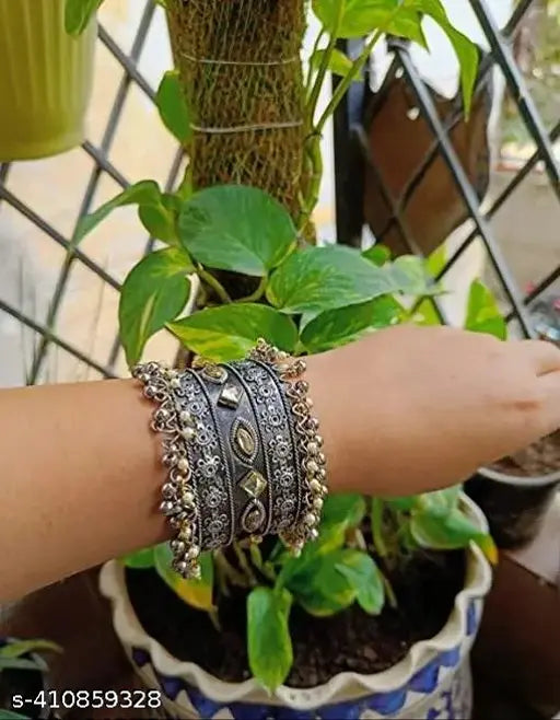 Tehzeeb Creations Women's Oxidised Afghani Style Bangle (Kadha) With Ghungroo