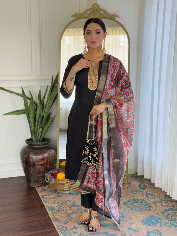 The52 Women's Viscose Embroidery work Straight Kurta with Pant and Dupatta Set