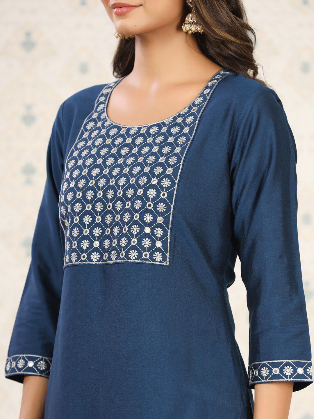 Ode by House of Pataudi Floral Embroidered Yoke Mirror Work Straight Kurta with Trousers - Distacart