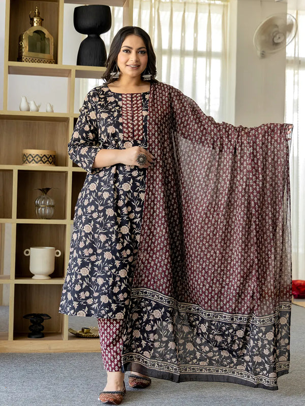 Yufta Piping On Yoke Floral Print Black Cotton Plus Size Kurta Set With Dupatta Set