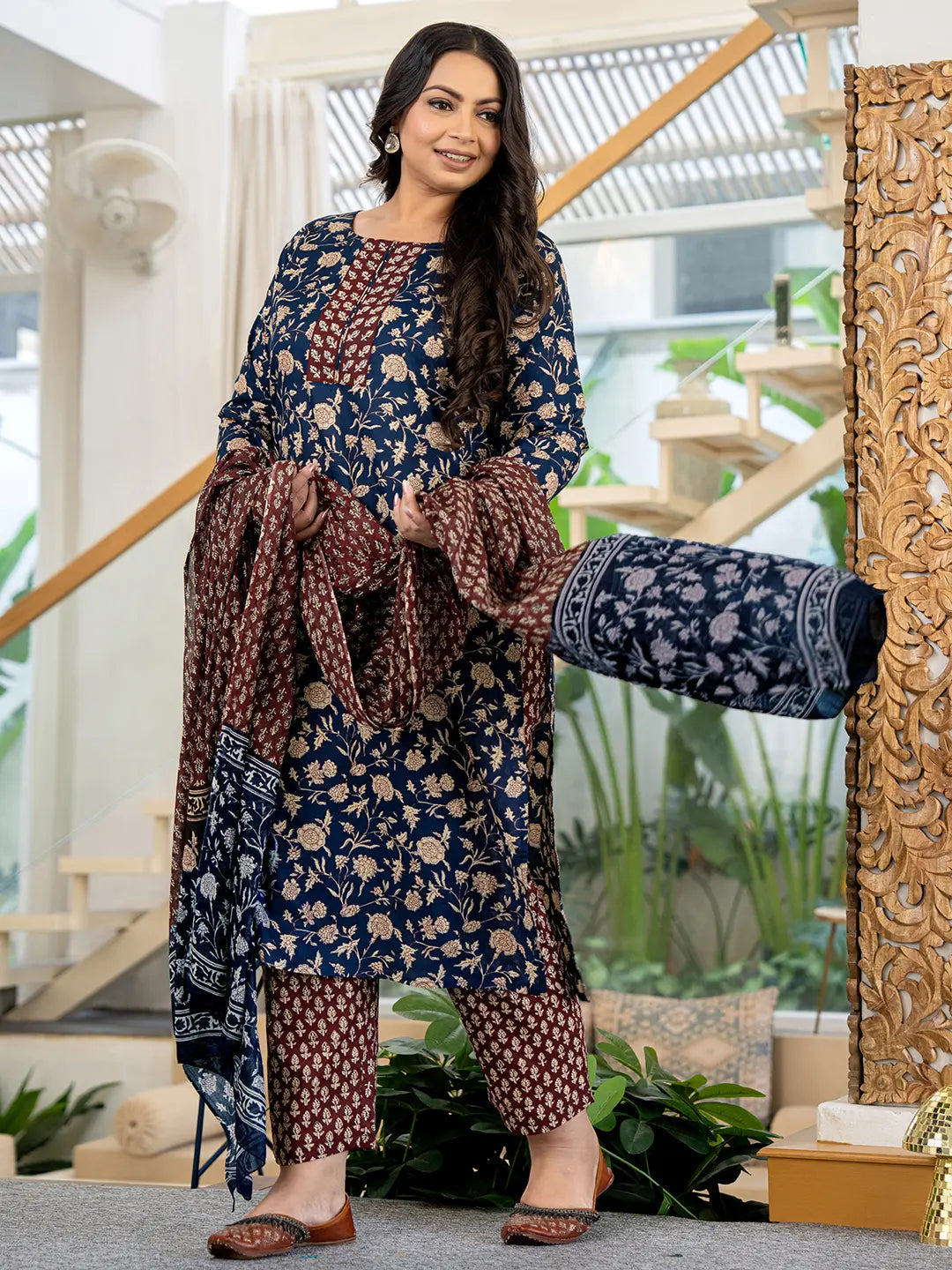 Yufta Piping On Yoke Floral Print Blue Cotton Plus Size Kurta Set With Dupatta Set