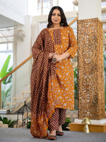 Thumbnail for Yufta Piping On Yoke Floral Print Mustard Cotton Plus Size Kurta Set With Dupatta Set