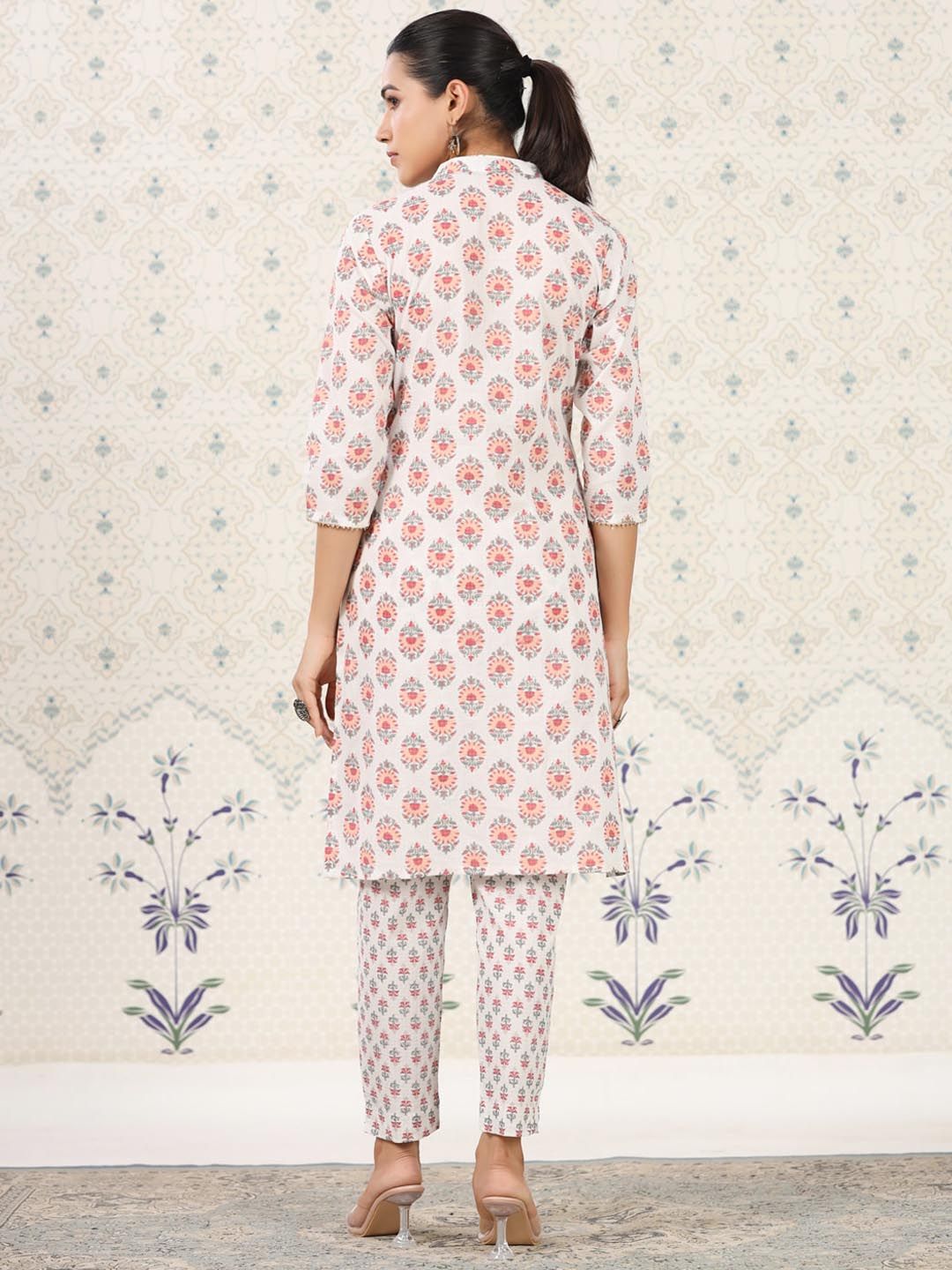 Ode by House of Pataudi Ethnic Motifs Printed Band Collar Pure Cotton Kurta with Trousers - Distacart
