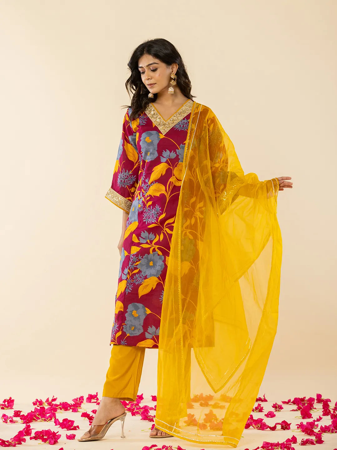 Yufta Cotton Burgundy Kurta Pant Dupatta Set