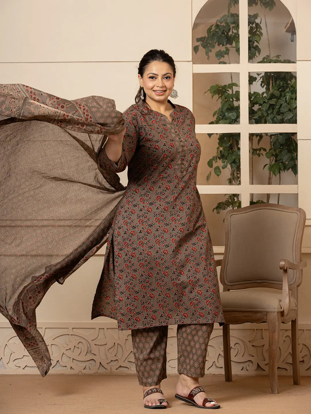Yufta Cotton Grey Plus Size Kurta Dupatta Pant Set - Distacart