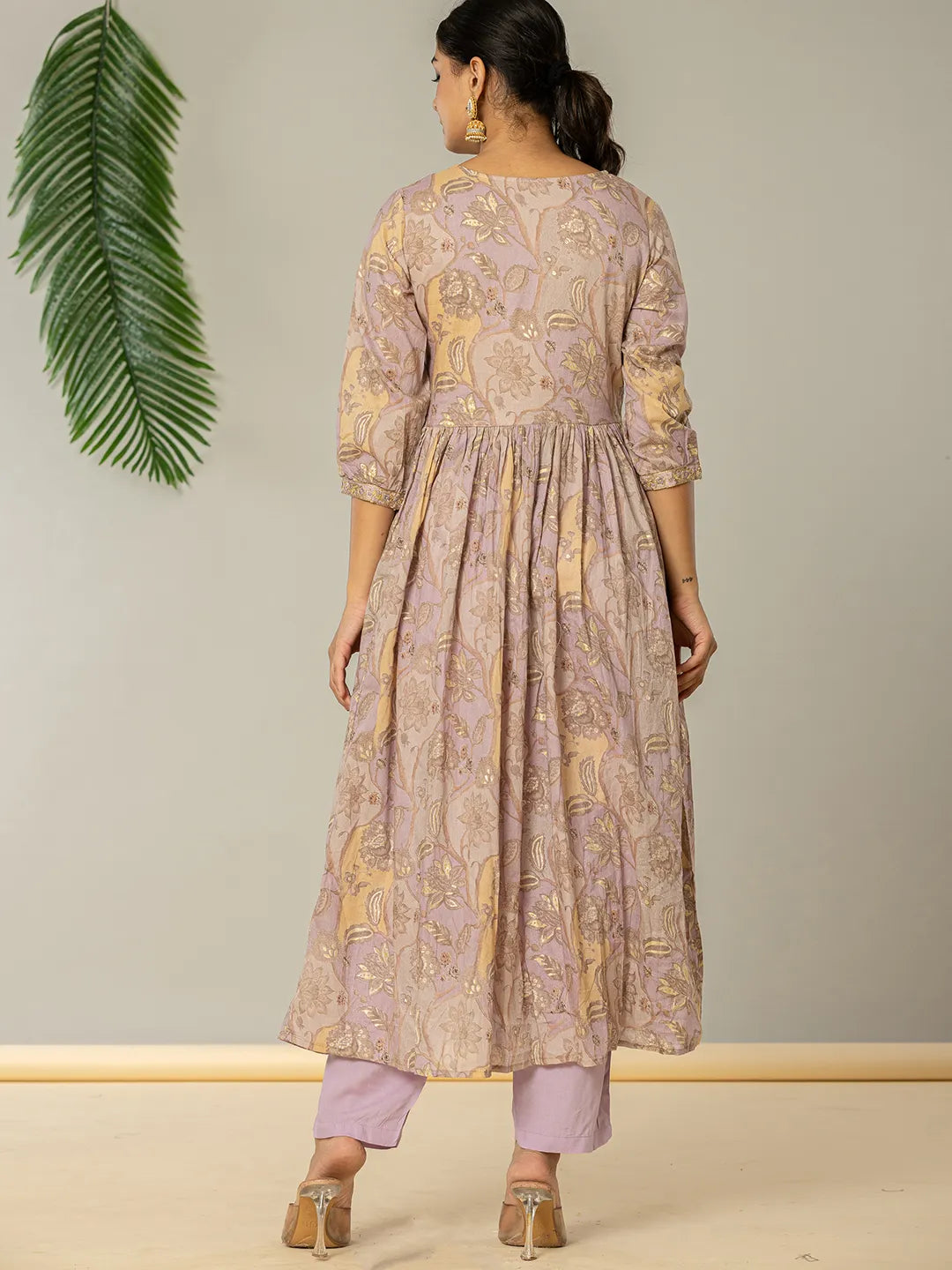 Yufta Purple Floral Print Mulmul Fit And Flare Suit Set
