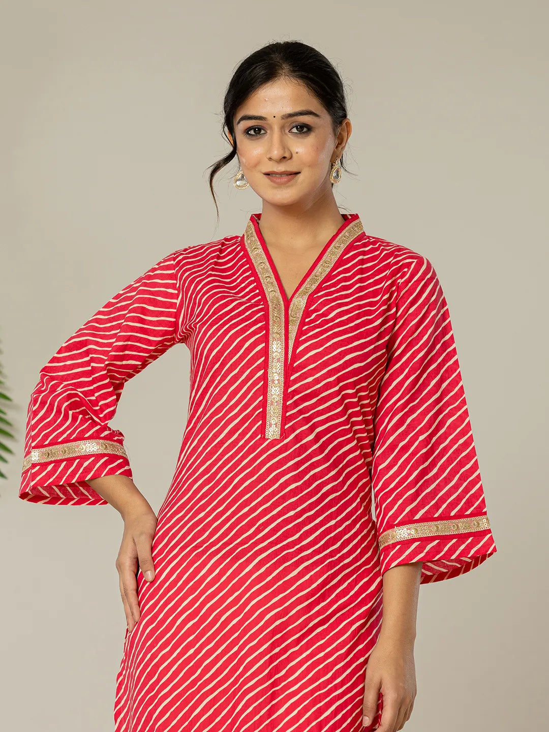 Yufta Cotton Pink Leheriya Kurta