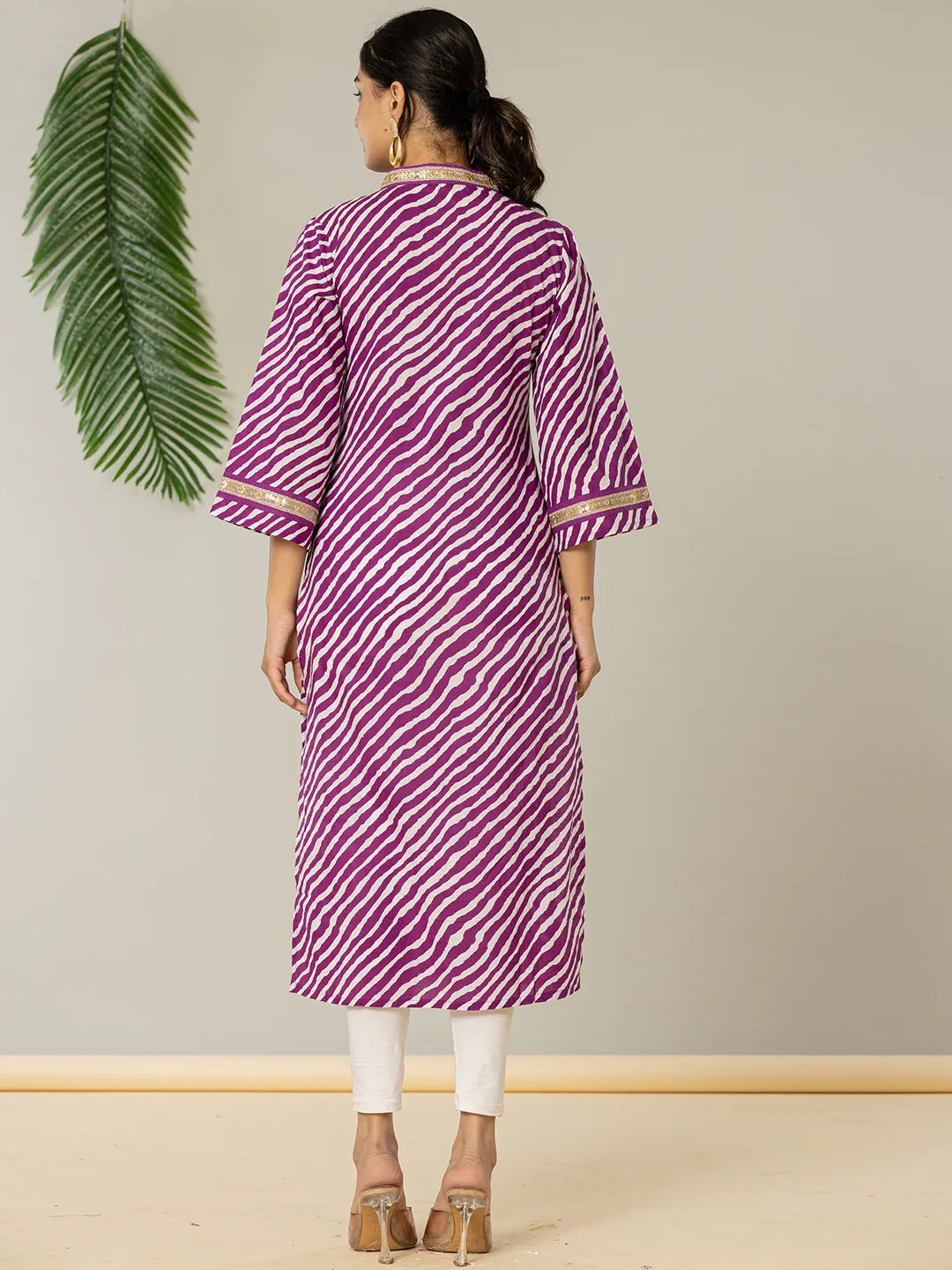 Yufta Cotton Purple Leheriya Kurta