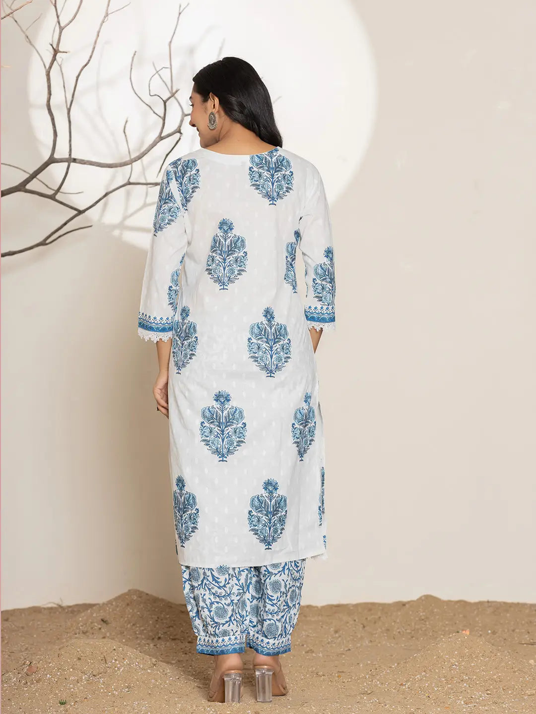 Yufta Blue And White Floral Print Cotton Kurta And Harem Pants With Dupatta Set - Distacart