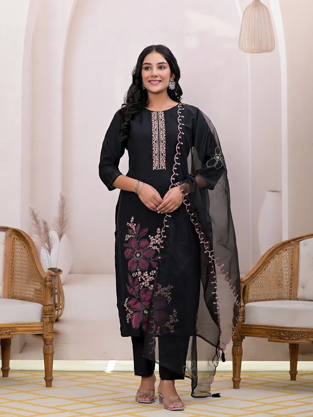 Yufta Black Embroidered Silk Blend Straight Kurta Dupatta Set