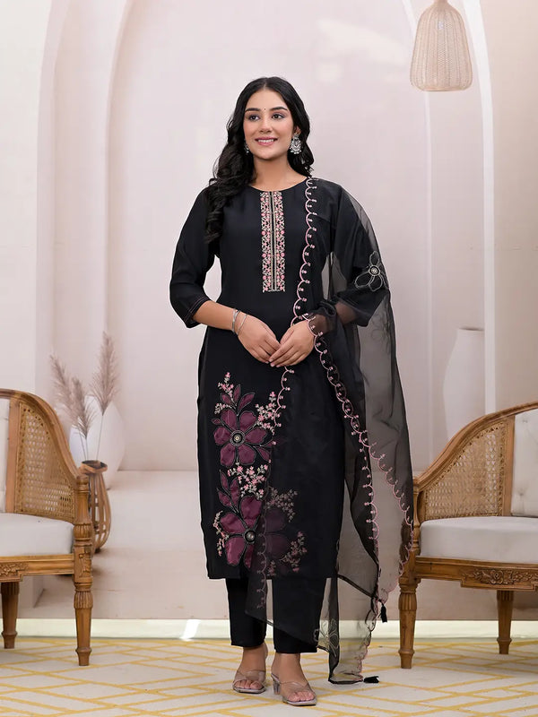 Yufta Black Embroidered Silk Blend Straight Kurta Dupatta Set