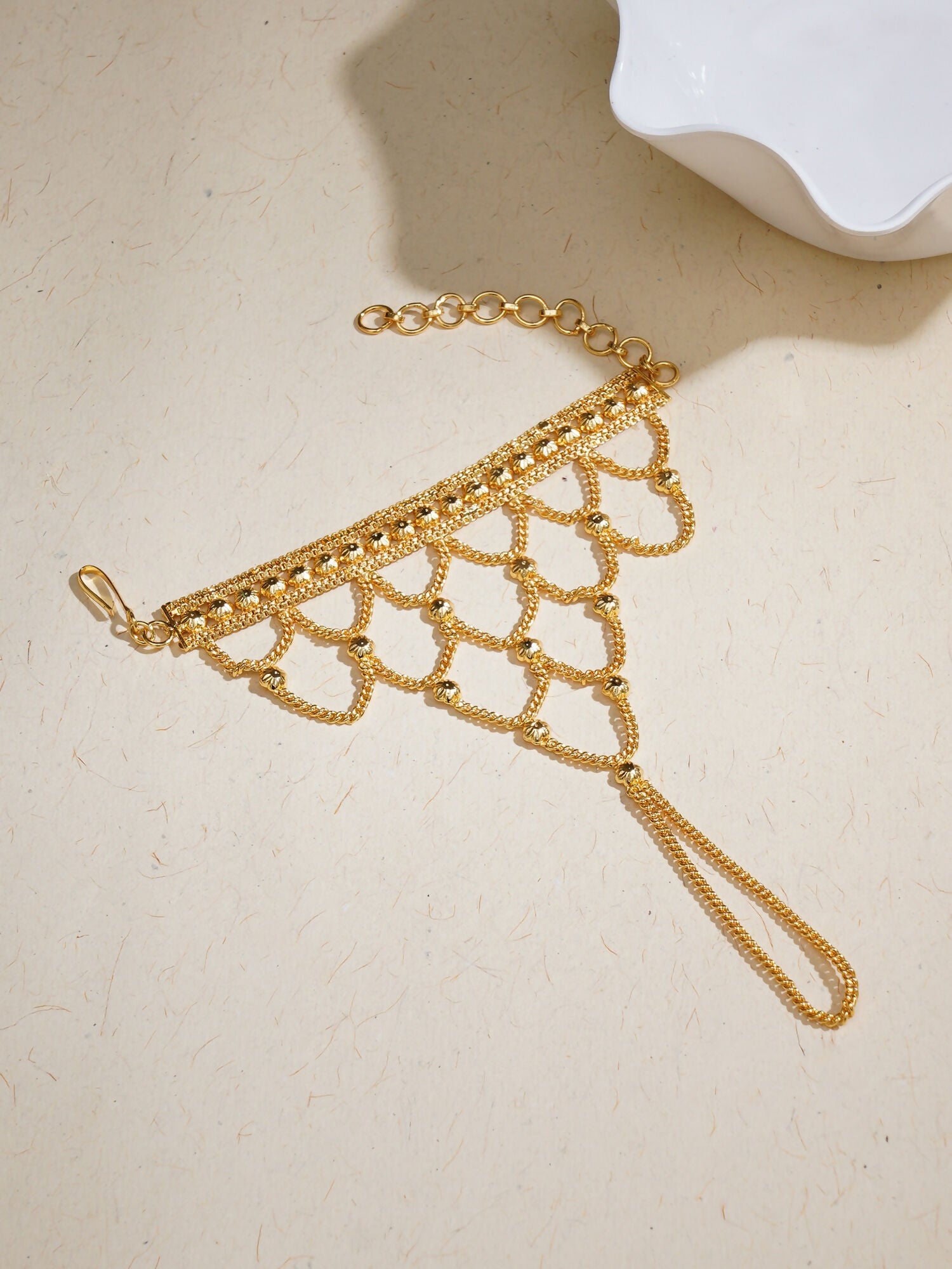 Golden Haathphool (Gold) - Ruby Raang - Distacart