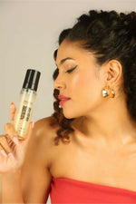 Thumbnail for Ammoha Cosmetics Golden Body Shimmer Spray with aloe vera extract - Distacart