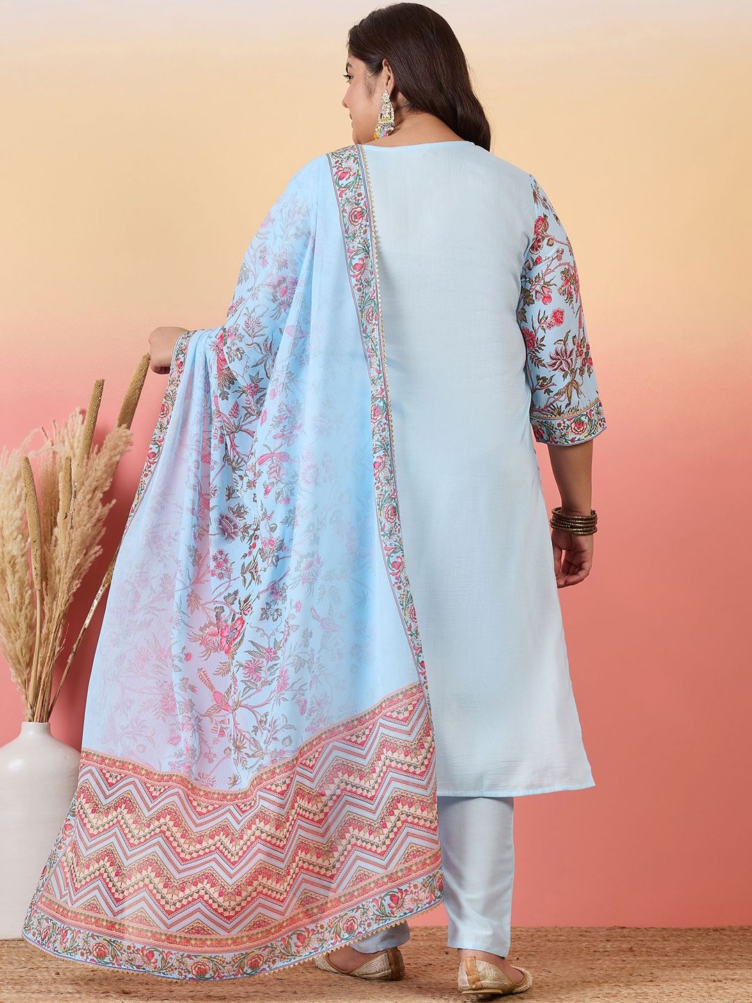 Sztori Women Floral Printed Regular Kurta with Trousers & With Dupatta