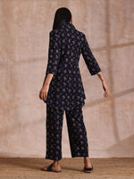 Thumbnail for trueBrowns Black White Floral Print Cotton Collar Short Co-Ord Set - Distacart