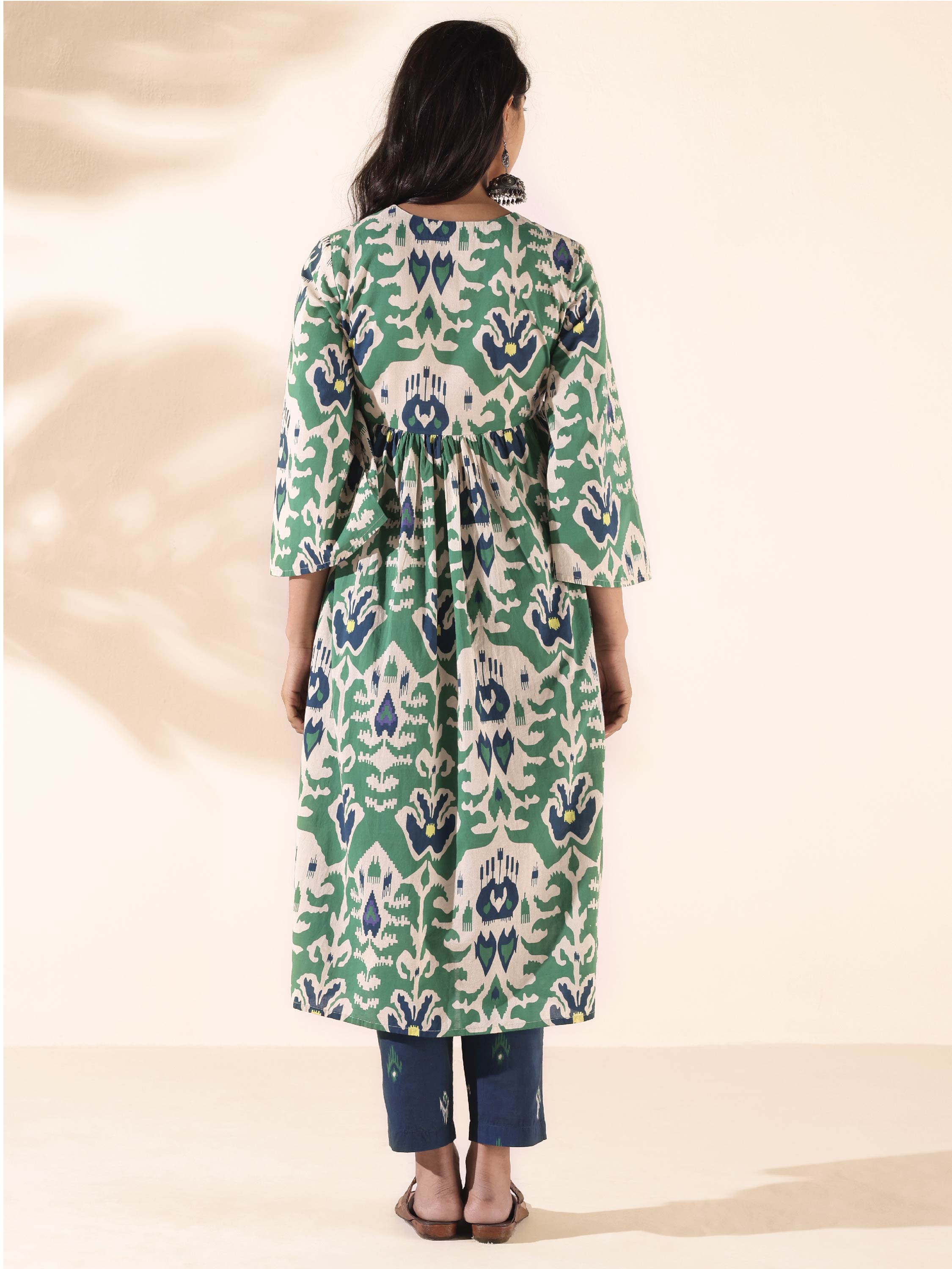 trueBrowns Green Cotton Ikat Flared Kurta Pant Set - Distacart