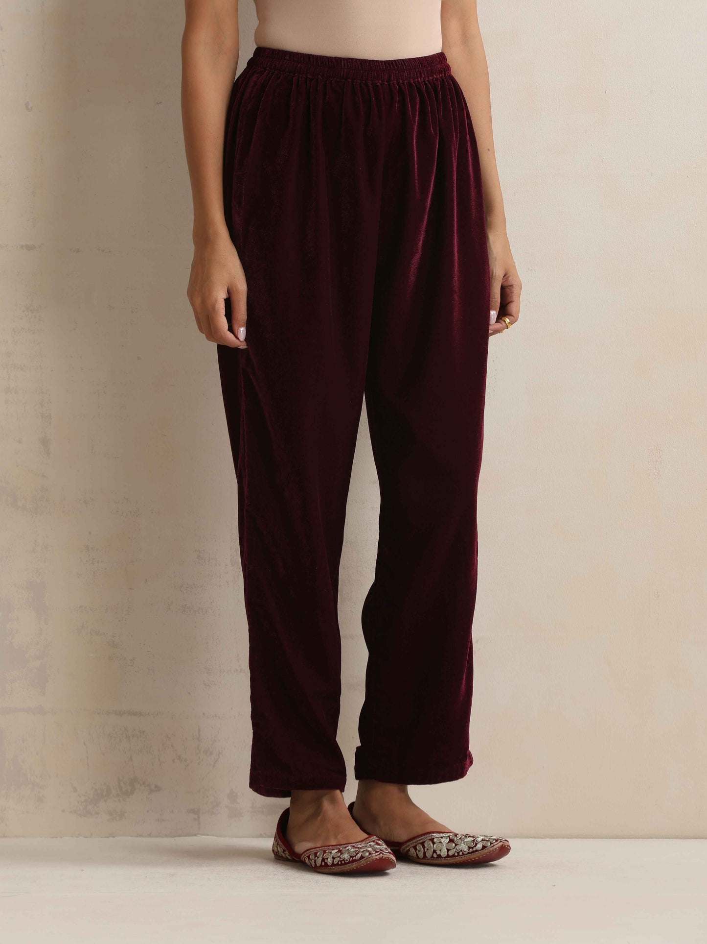 trueBrowns Purple Velvet Kurta Co-ord Set - Distacart