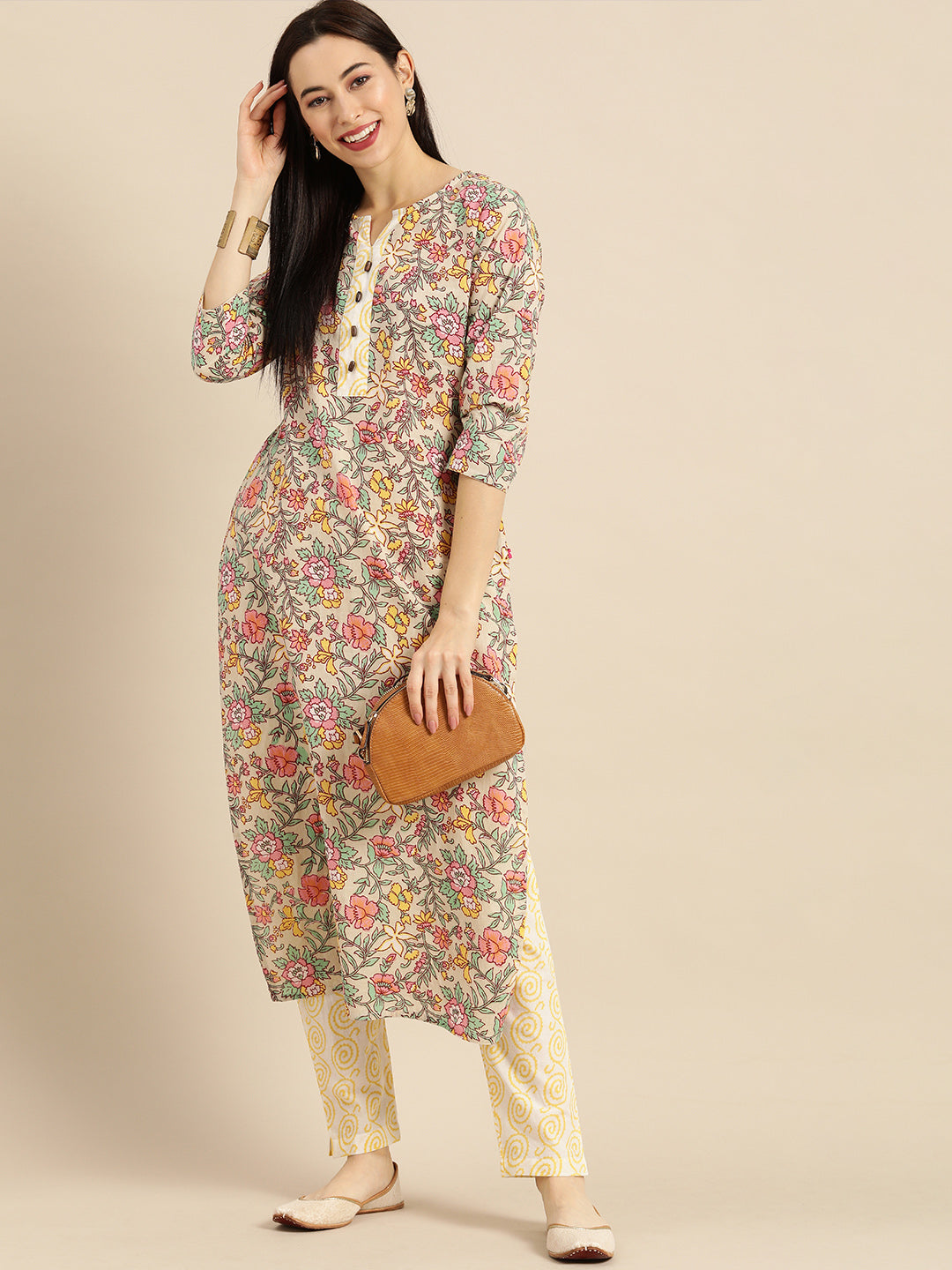 Varanga Women Sea Green And Mustard Floral Printed Straight Kurta With Printed Trouser - Distacart