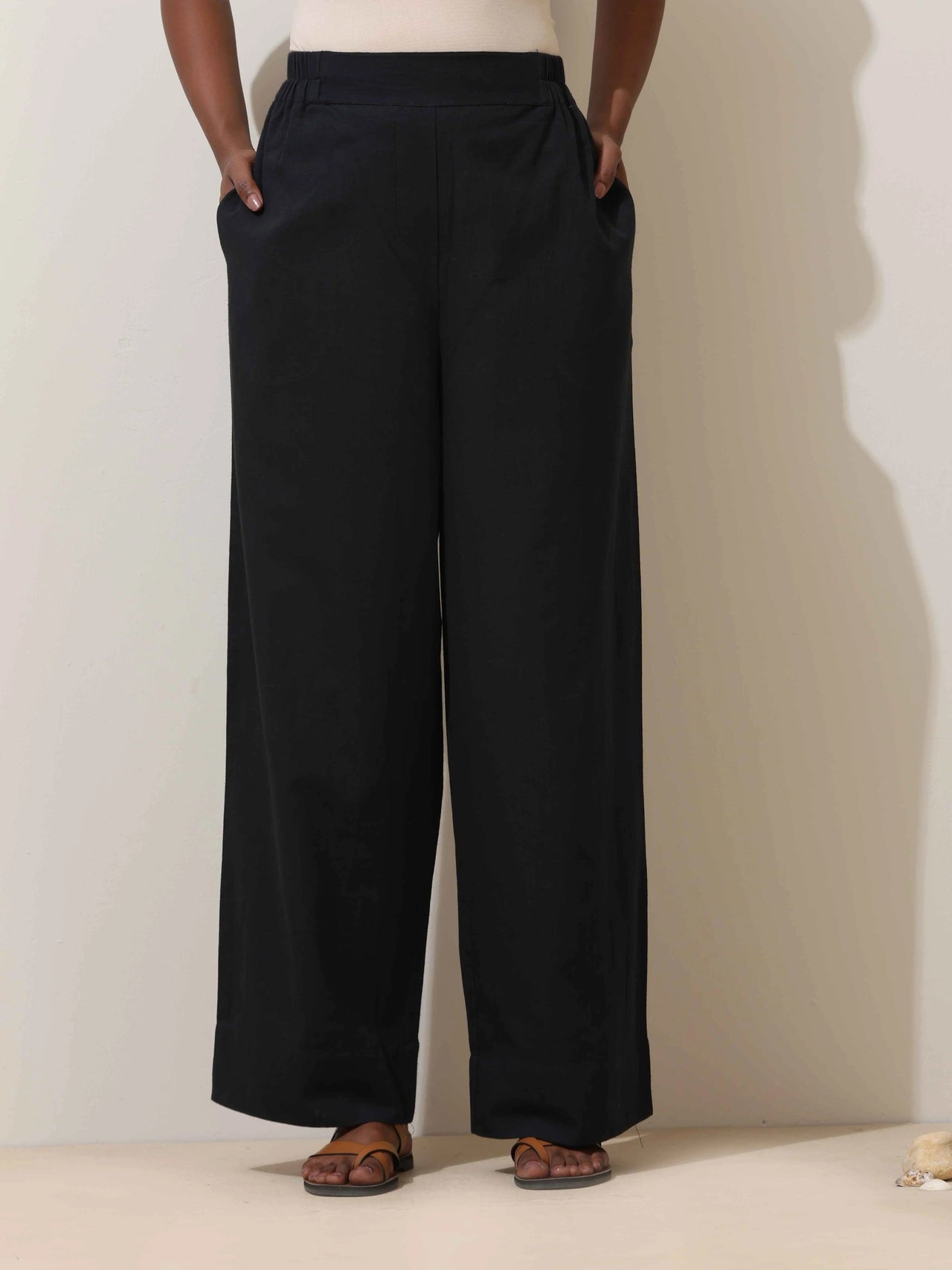 trueBrowns Black Cotton Linen Co-Ord Set