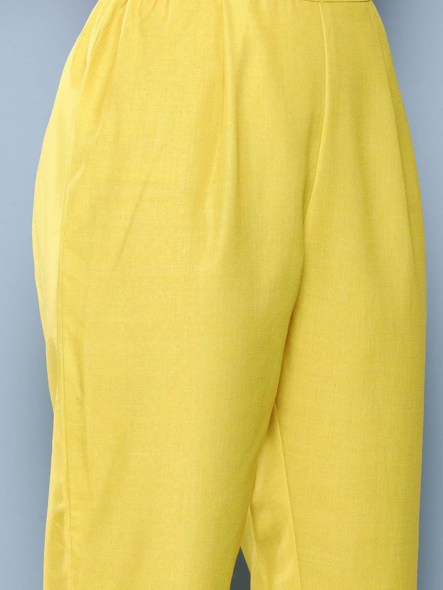 Ahalyaa Women Yellow Floral Printed Kurta with Trousers & Jacket - Distacart