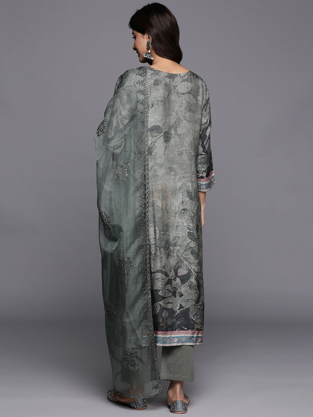 Varanga Women Green Floral Printed Straight Kurta Paired With Tonal Bottom And Tonal Organza Embroidered Dupatta - Distacart
