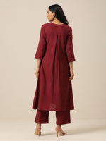 Thumbnail for trueBrowns Ruby Wine Slub Texture Back Pleat Kurta Pant Set - Distacart