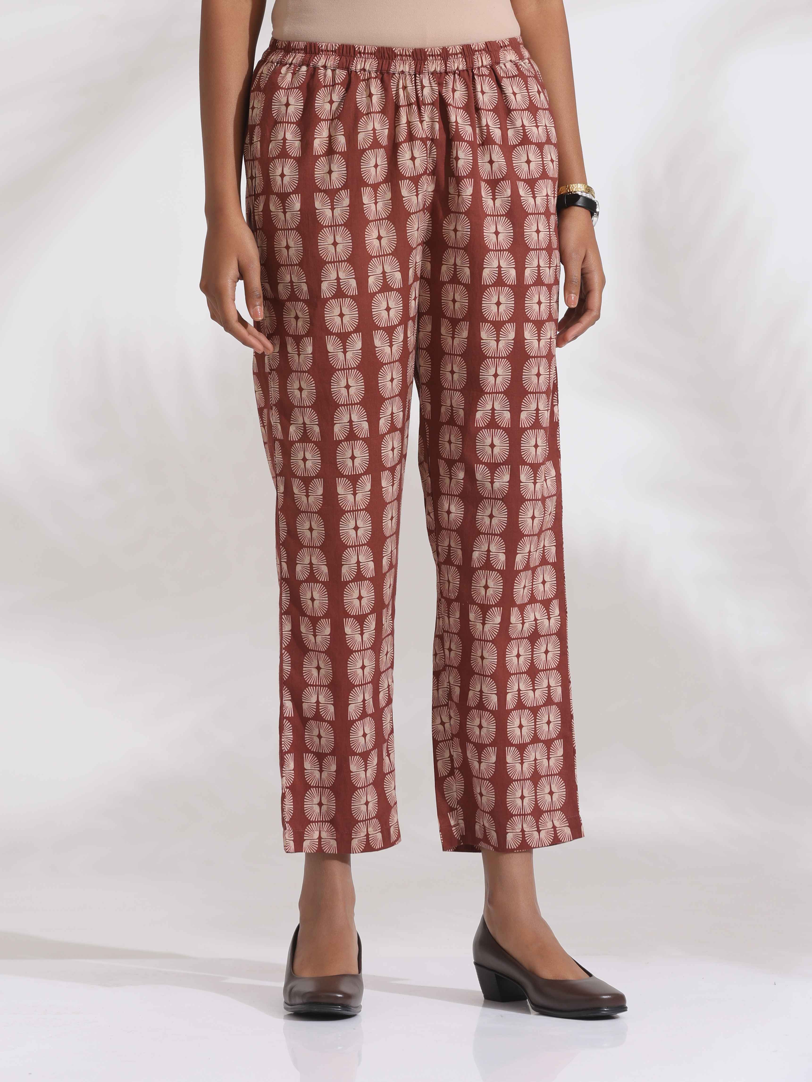 trueBrowns Green Cotton Print HighSlit Kurta Set