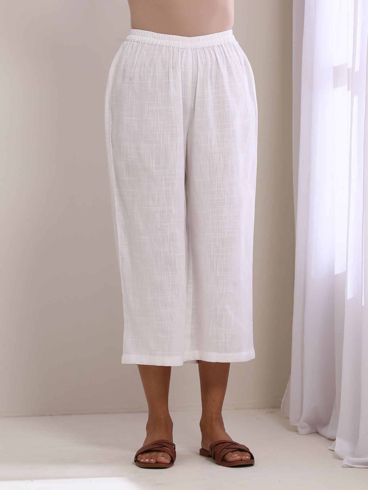 trueBrowns White Slub Texture Short Angrakha Co-Ord Set - Distacart