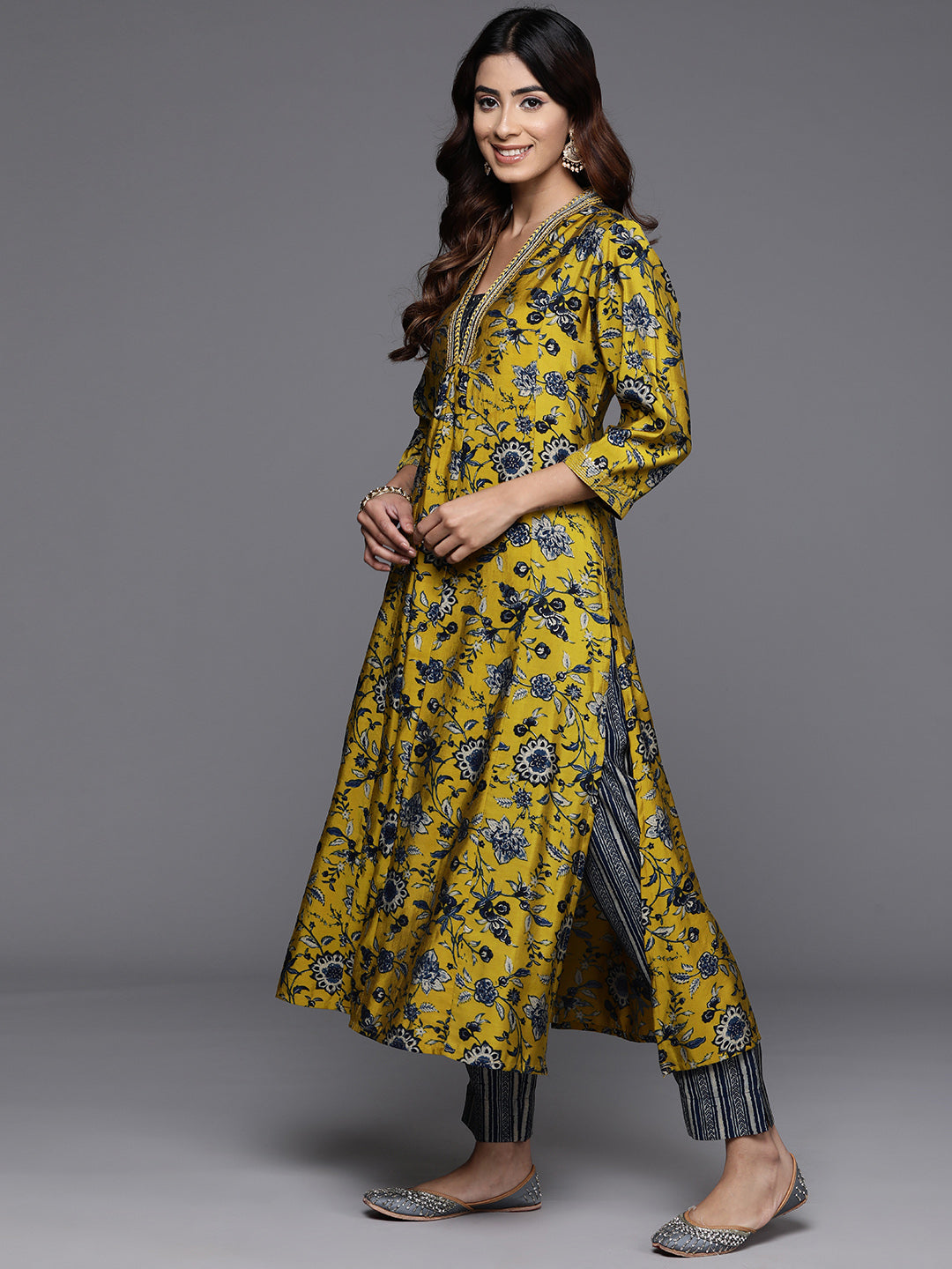 Varanga Women Mustard Floral Printed Embellished Kurta With Bottom And Dupatta - Distacart