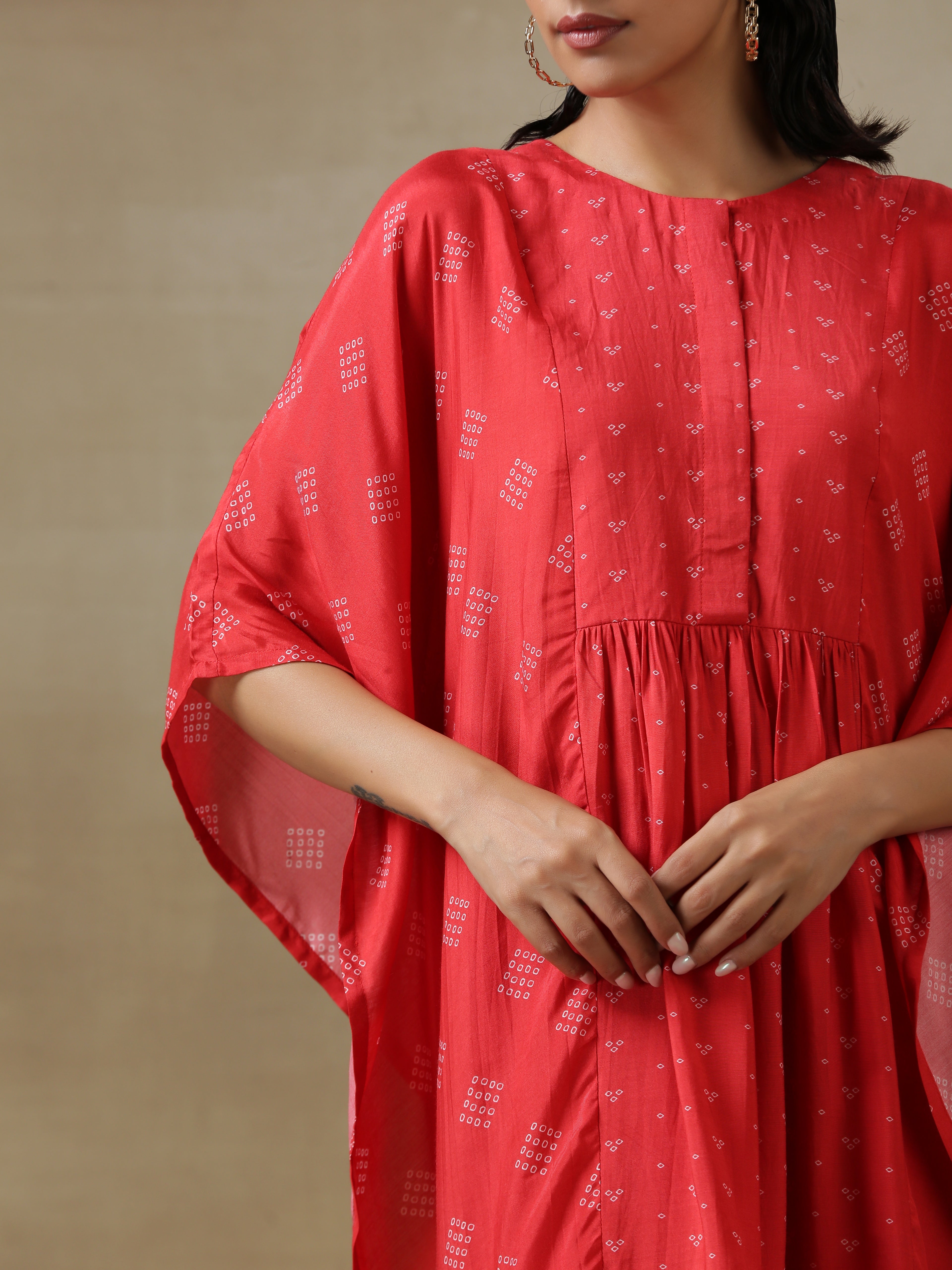 trueBrowns Red Bandhani Printed Silk Kaftan Gathered Co-Ord Set - Distacart