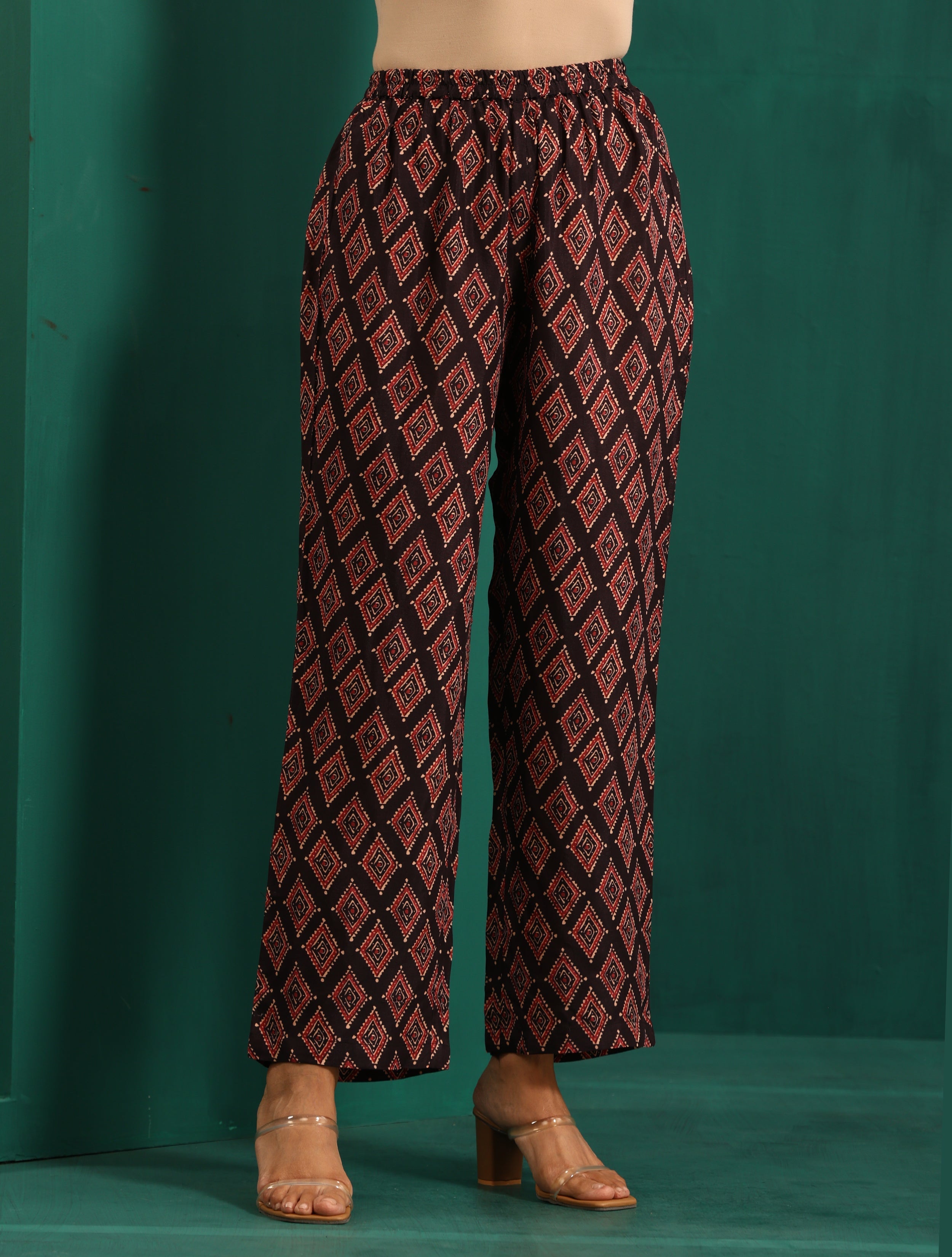 trueBrowns Black Diamond Muslin Silk Printed Relaxed Co-ord Set - Distacart