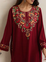 Thumbnail for trueBrowns Maroon Kashmiri Floral Embroidered Woollen Phiran Kurta - Distacart