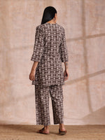 Thumbnail for trueBrowns Clay Dabu Geometric Print Cotton Pleated Co-Ord Set - Distacart