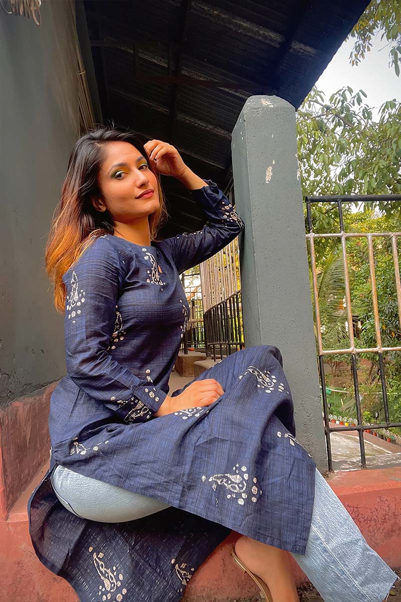 Ahika Women Rayon Blend Navy Blue and Off-White color Printed Straight Kurta