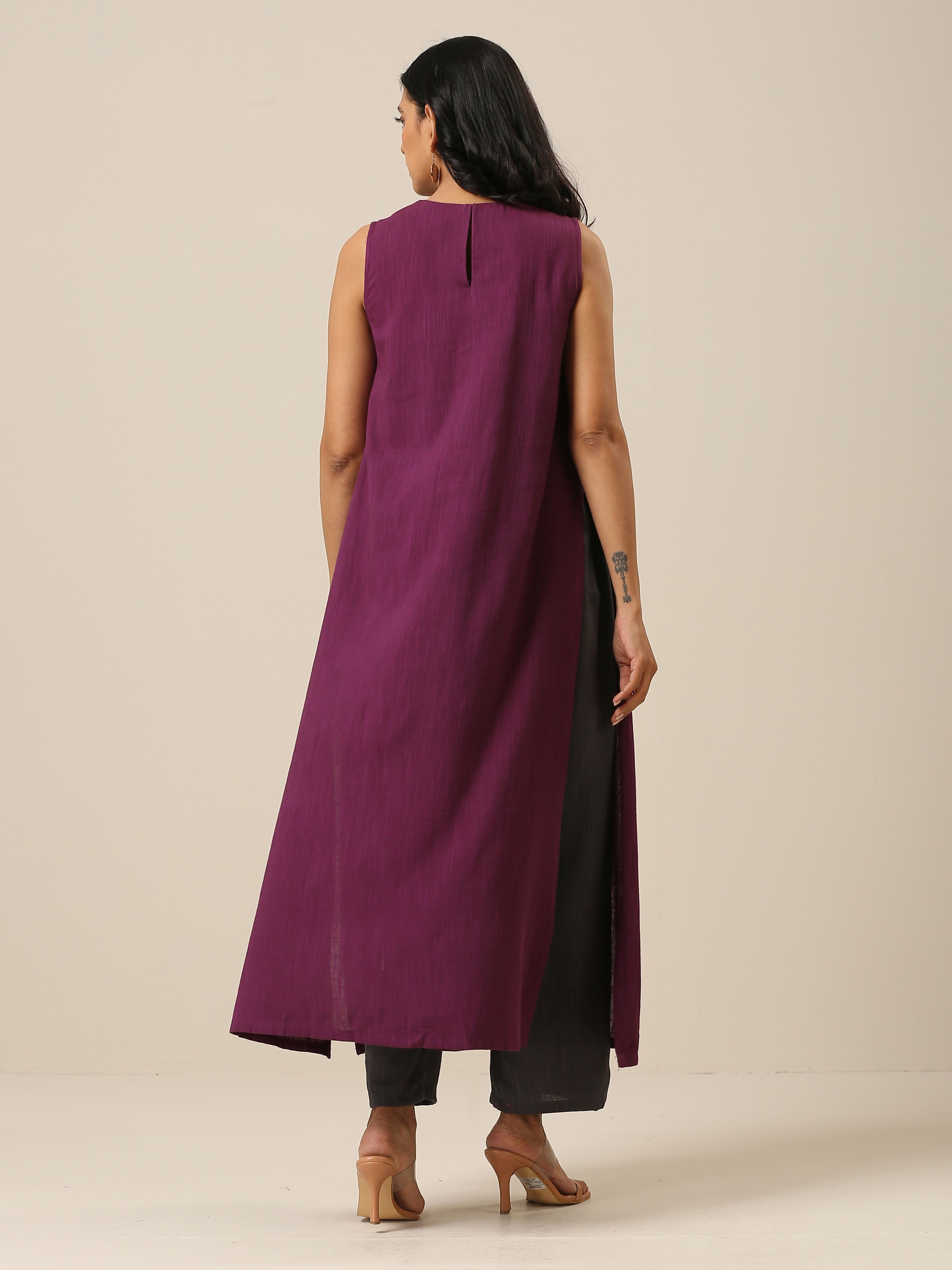 trueBrowns Plum Purple Slub Texture Sleeveless Kurta Pant Set - Distacart