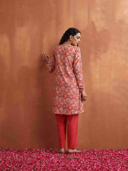 trueBrowns Beige Print Kurta Co-ord Set - Distacart