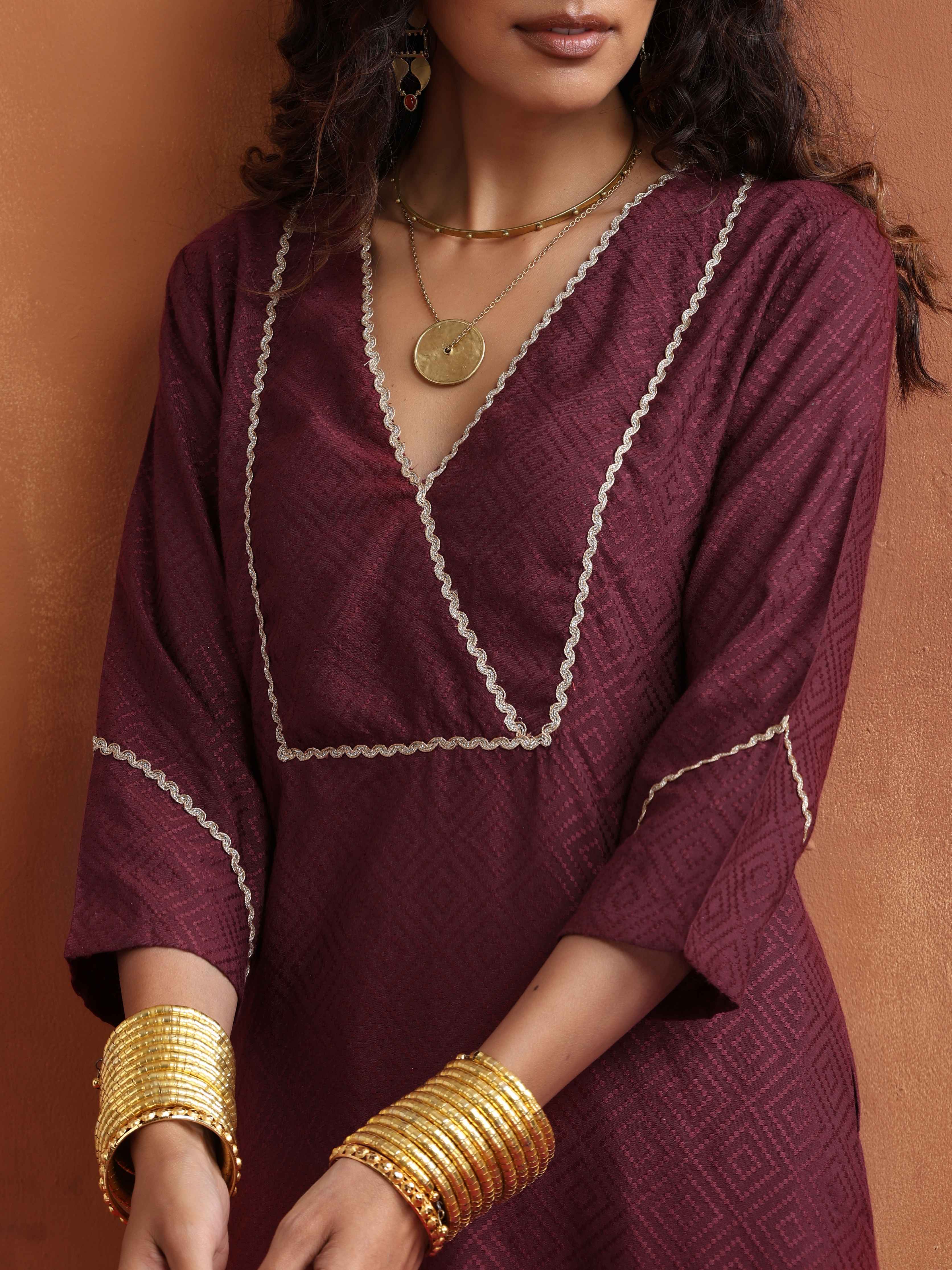 trueBrowns Maroon Straight Kurta Set - Distacart