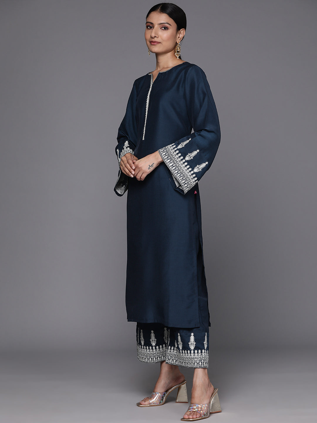 Varanga Women Navy Blue Embroidered Straight Kurta Paired With Tonal Bottom And Dotted Dupatta With Four Sided Fringes - Distacart