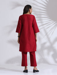 Thumbnail for trueBrowns Maroon Slub Kurta Co-ord Set