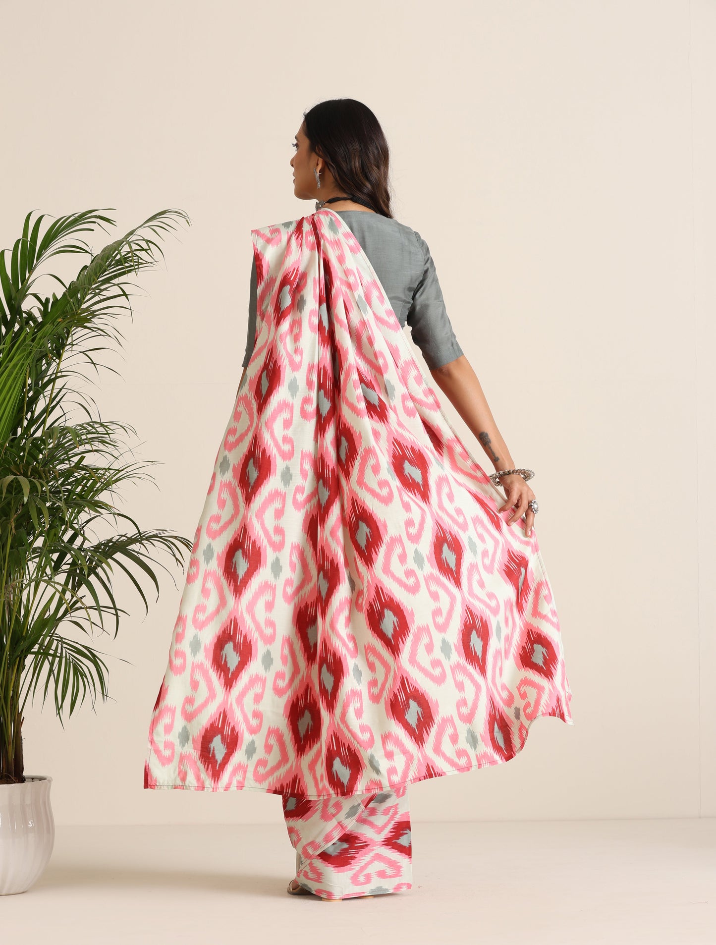 trueBrowns Maroon Grey Muslin Ikat Saree - Distacart