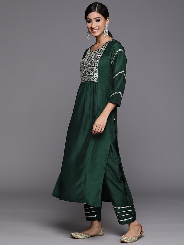 Varanga Varaanga Green Embroidered Kurta With Tonal Bottom And Tonal Chiffon Dupatta - Distacart