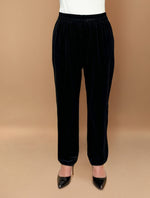 Thumbnail for trueBrowns Black Velvet Embroidered Kurta Set