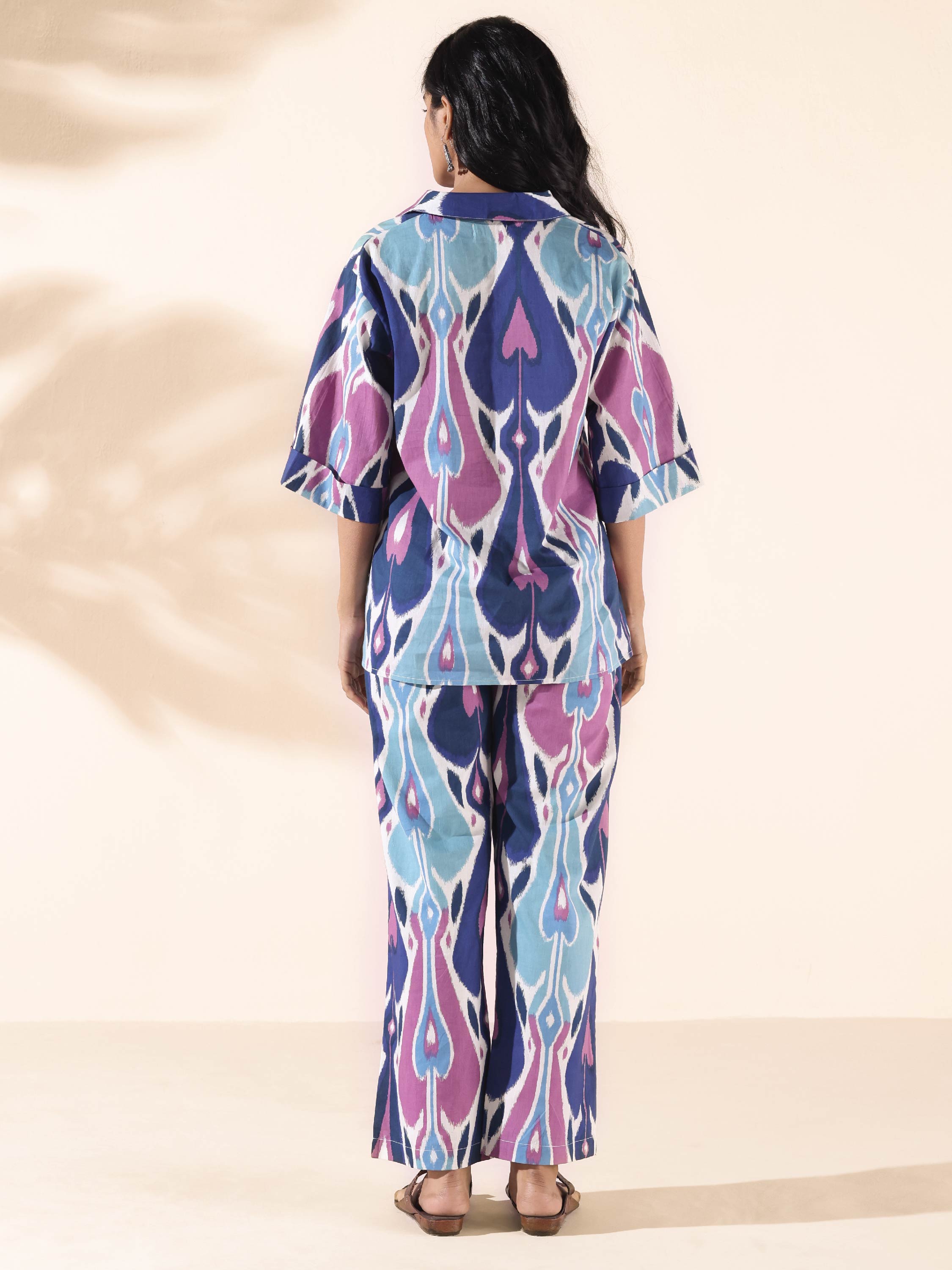 trueBrowns Blue Cotton Ikat V-neck Co-ord Set - Distacart
